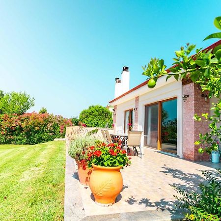 Villa Bougainvillea Epanomi Extérieur photo