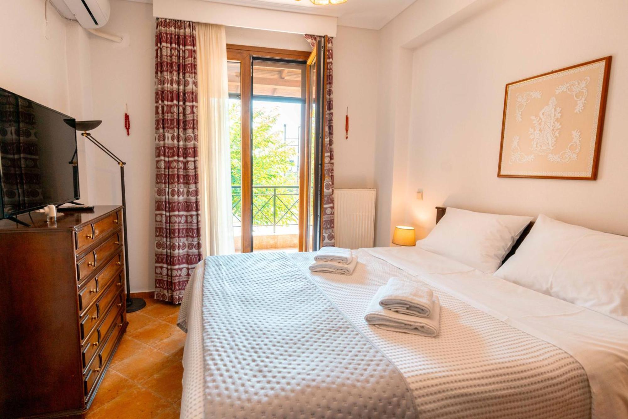Villa Bougainvillea Epanomi Extérieur photo