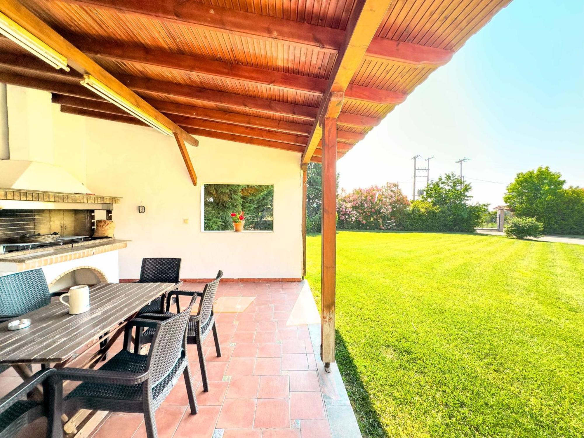 Villa Bougainvillea Epanomi Extérieur photo